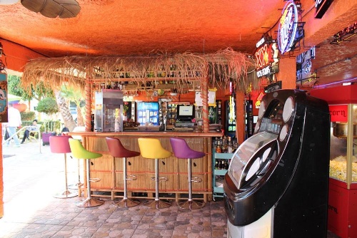 Tradewinds Airport Hotel image 10