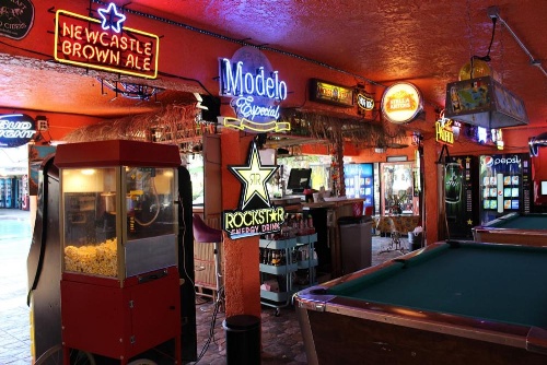 Tradewinds Airport Hotel image 13