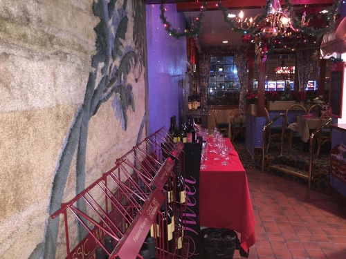 Tradewinds Airport Hotel image 6