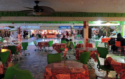 Tradewinds Airport Hotel image 8